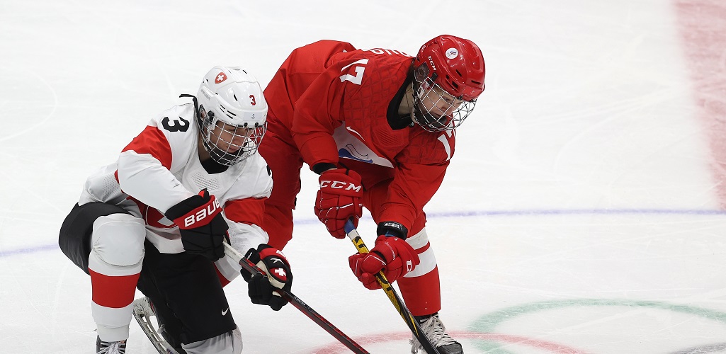 Российские хоккеистки уступили швейцаркам в 1/4 финала ОИ-2022